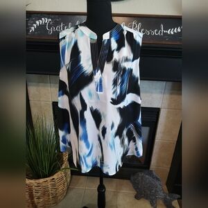 DKNY Black and White Graphic Sleeveless Tunic